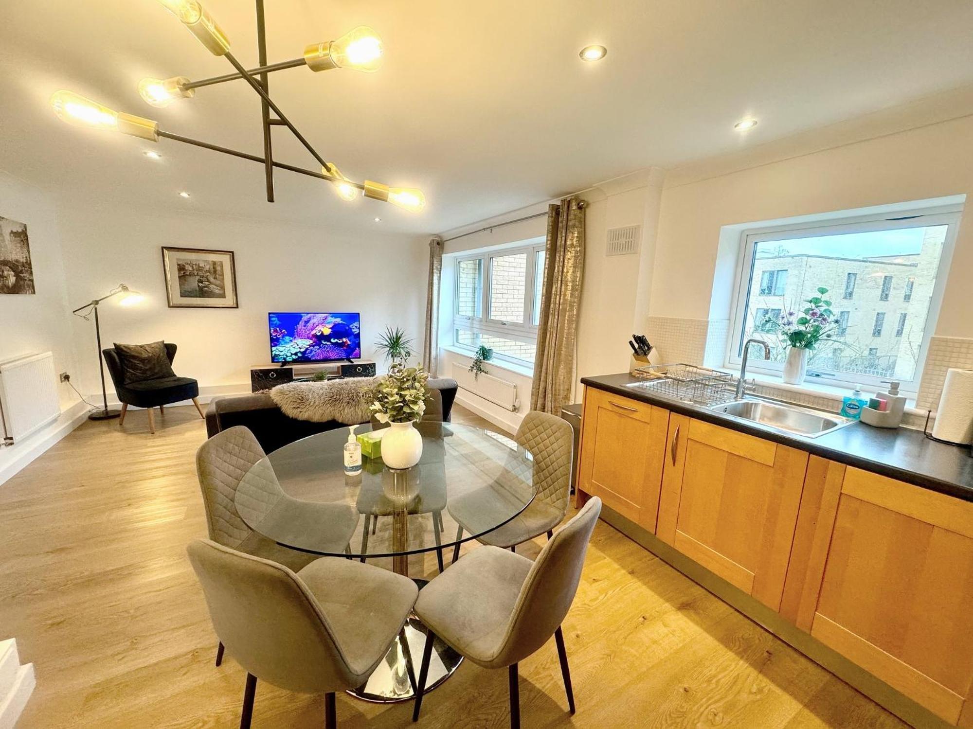 Kiwi Tree Serviced Apartment เคมบริดจ์ ภายนอก รูปภาพ