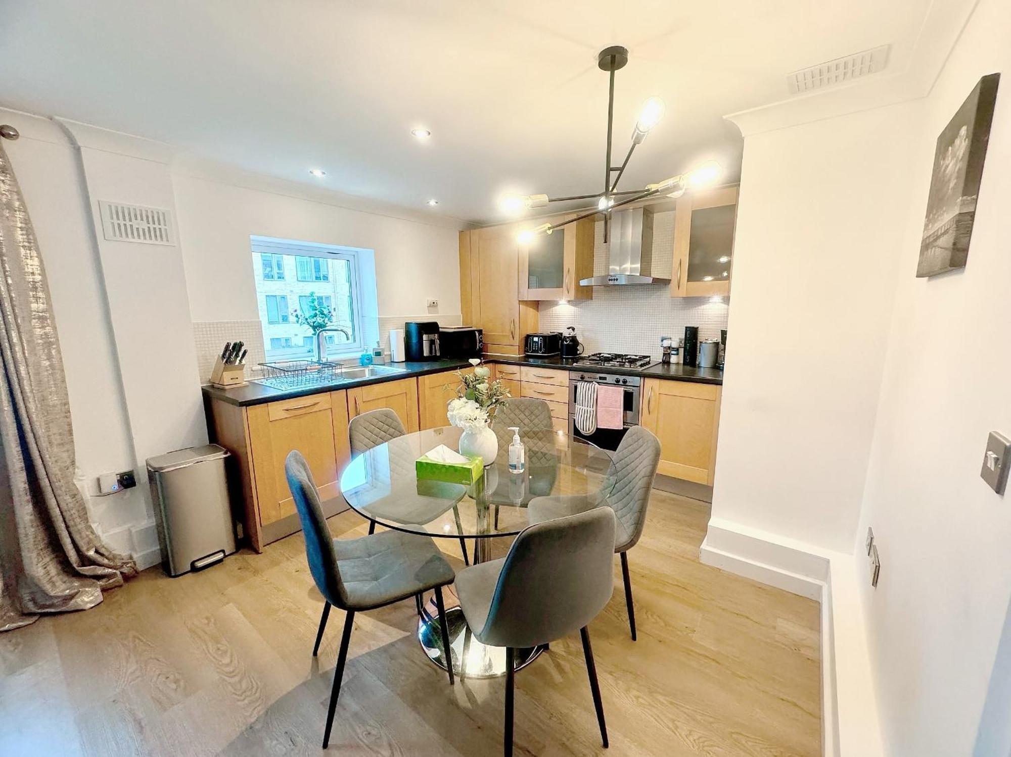 Kiwi Tree Serviced Apartment เคมบริดจ์ ภายนอก รูปภาพ